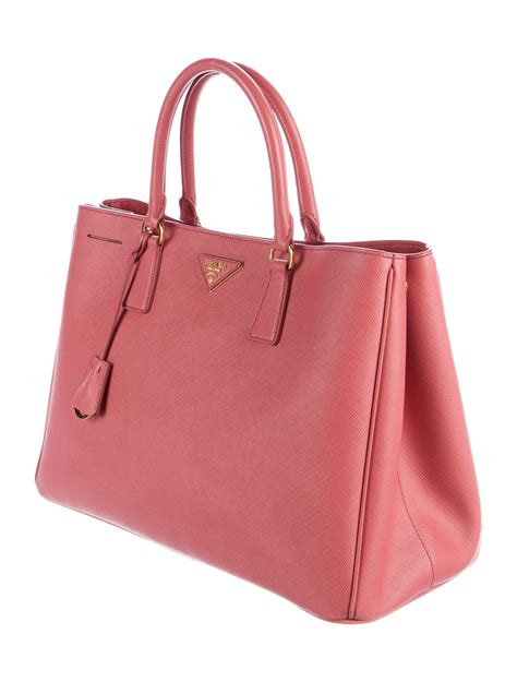 prada saffiano promenade handbag|prada saffiano lux tote large.